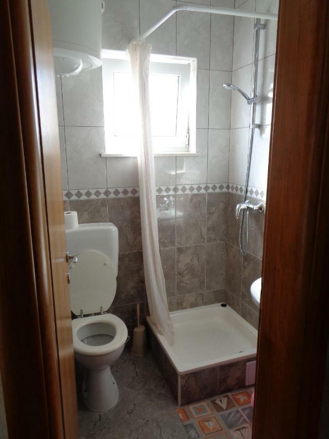 Apartments Rados لوكفا روجوزنيكا المظهر الخارجي الصورة