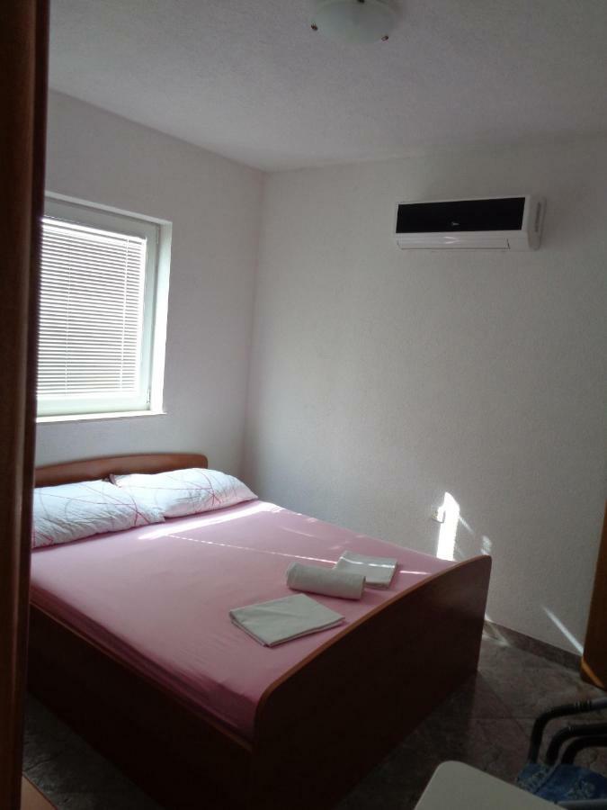 Apartments Rados لوكفا روجوزنيكا المظهر الخارجي الصورة