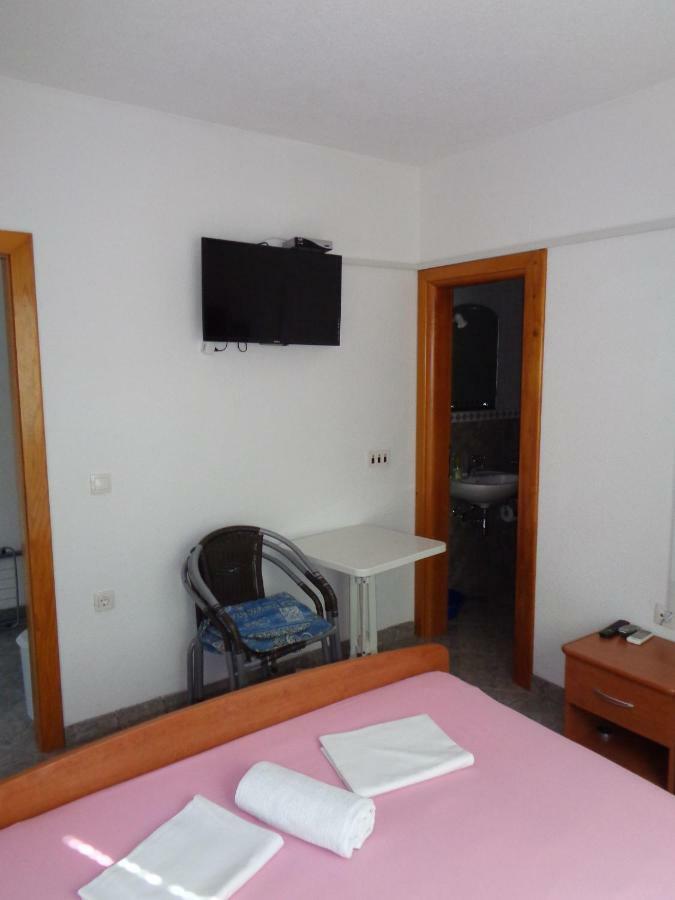 Apartments Rados لوكفا روجوزنيكا المظهر الخارجي الصورة