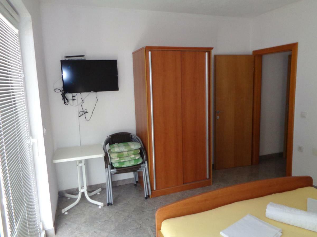 Apartments Rados لوكفا روجوزنيكا المظهر الخارجي الصورة