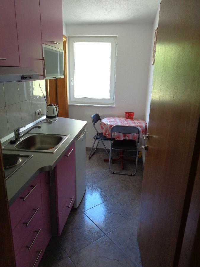 Apartments Rados لوكفا روجوزنيكا المظهر الخارجي الصورة