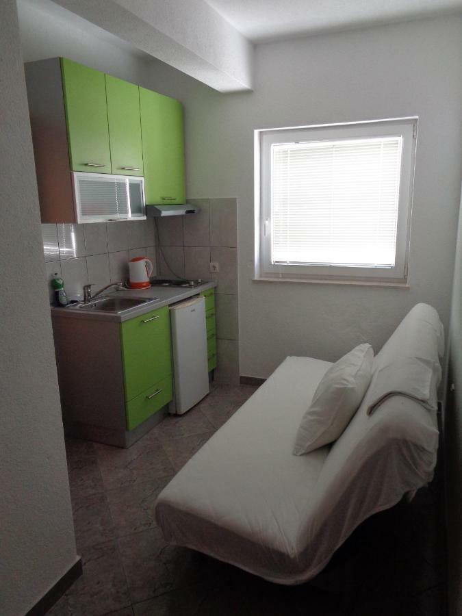 Apartments Rados لوكفا روجوزنيكا المظهر الخارجي الصورة