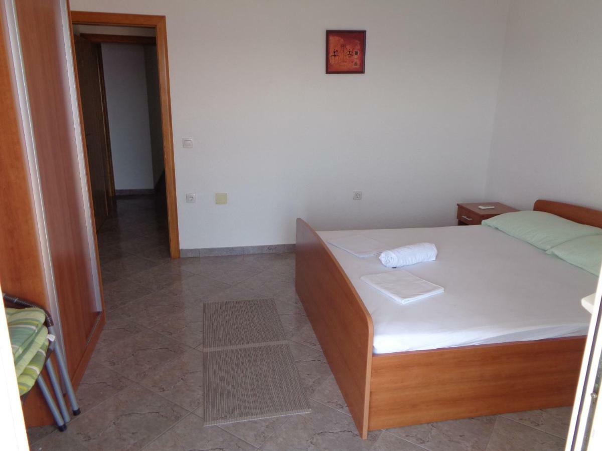 Apartments Rados لوكفا روجوزنيكا المظهر الخارجي الصورة